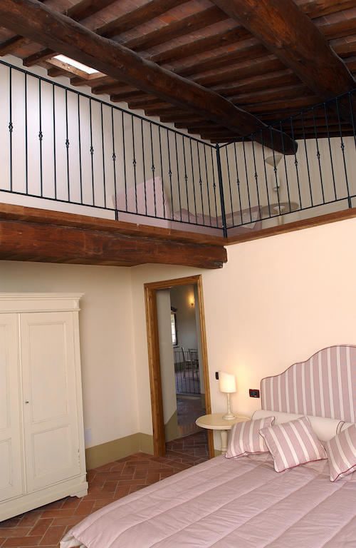 Relais Poggio Al Vento Guest House Pomarance Room photo